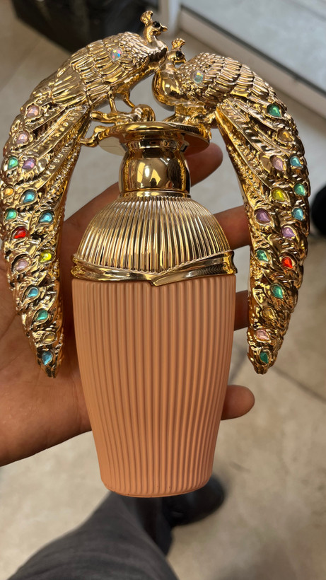 عطر ادوپرفیوم زنانه لطافه مدل عفیف حجم ۱۰۰ میلی لیتر